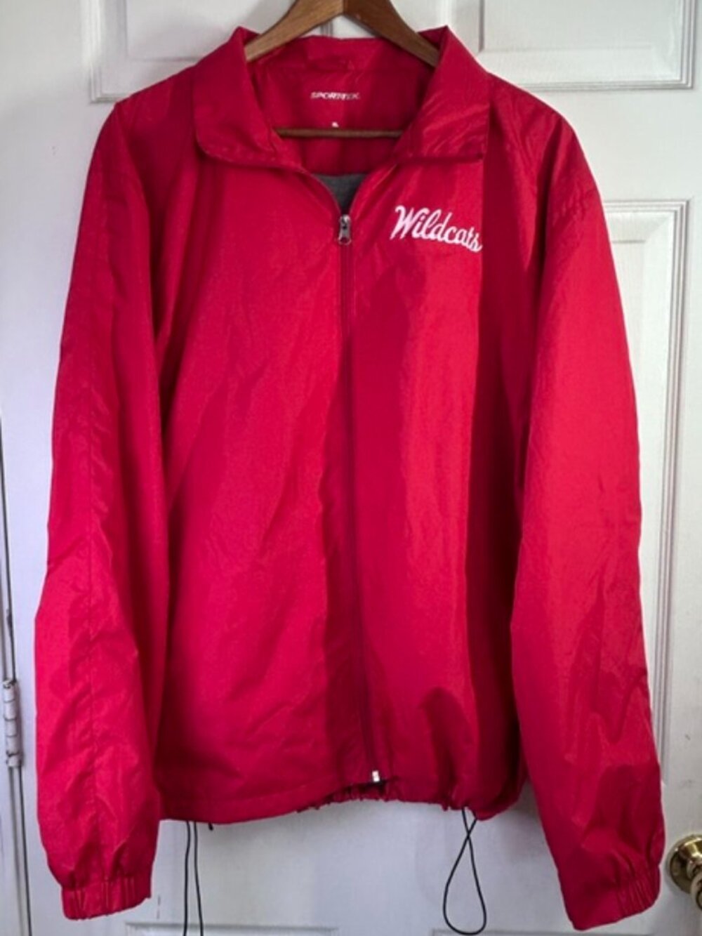 "Wildcats" Coaches Style Red Jacket from Sports-Tek NWOT - XL